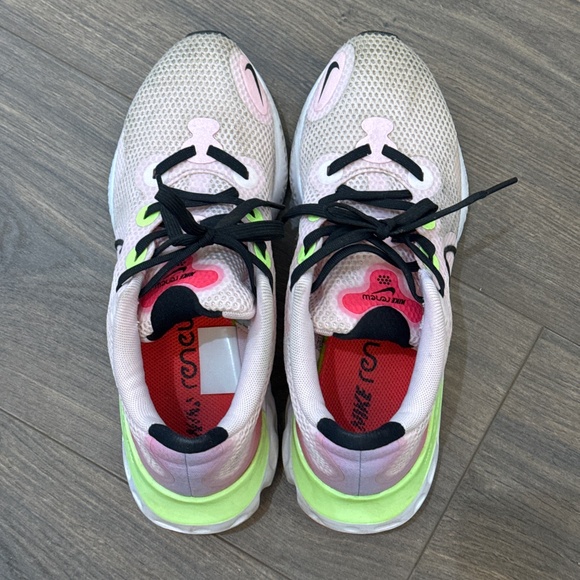 Nike Renew Running Shoes Sneakers for Women Size US 6.5 Pink Foam - Picture 7 of 17